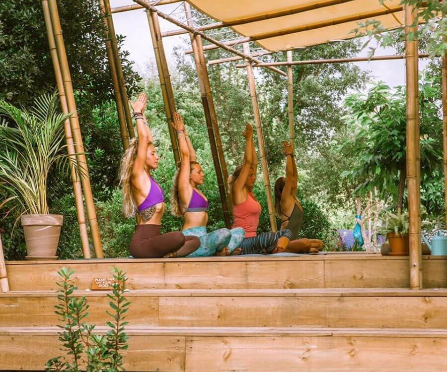 Surf- & Yoga-Camps